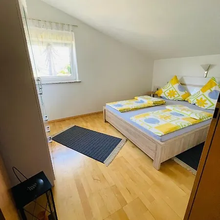 Vanessa Apartment *